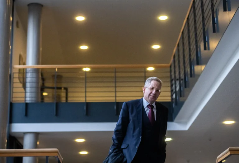 Vorschaubild: Verfassungsschutz: Warum wir nicht von Missbrauch oder Instrumentalisierung sprechen sollten