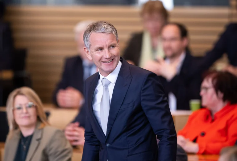 Vorschaubild: Sonntagsfrage: AfD in Thüringen bei 35 Prozent, BSW verliert