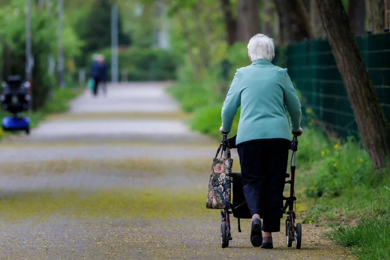 Vorschaubild: Bayern: Brandmauer zur AfD verhindert kostenloses Mittagessen für Senioren