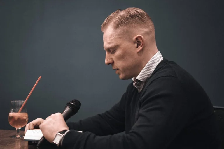 Vorschaubild: Brisant: Gericht verweigert AfD-Mitarbeiter Hoewer Zugang zum Rechtsreferendariat