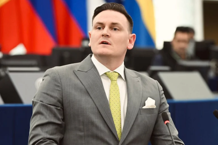 Vorschaubild: Rechter Erfolg: ESN-Fraktion verhindert Schuldenerlass für Entwicklungsländer