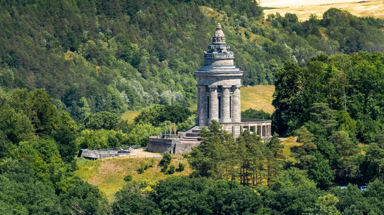 Vorschaubild: Burschenschaftsdenkmal in Eisenach – Zwischen deutscher Einheit und studentischer Freiheit