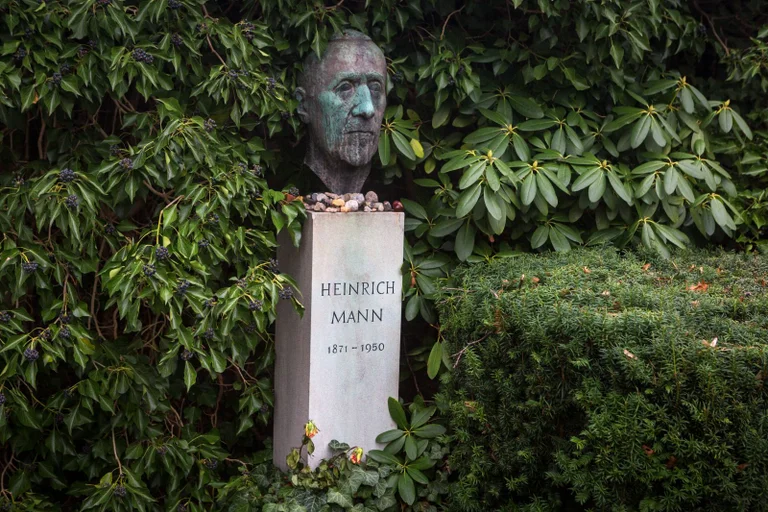 Vorschaubild: Schmissige Perspektiven (4): DEFA-Spielfilm „Der Untertan“ von rechts gesehen