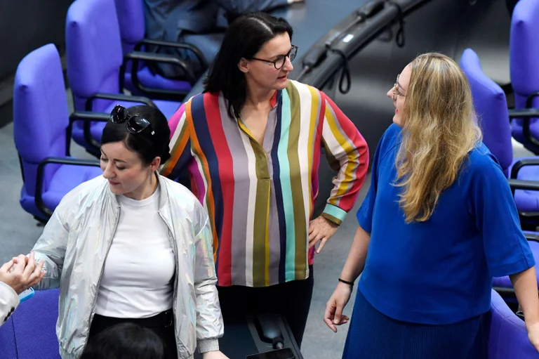 Vorschaubild: Grüne fordern Gesinnungsprüfung für AfD-Mitglieder im Staatsdienst