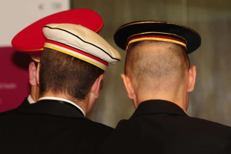 Vorschaubild: Radings Fuxenstunde (4)  — Die Couleur