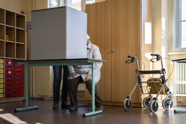 Vorschaubild: Demografische Schieflage: Sollen Rentner ihr Wahlrecht verlieren?