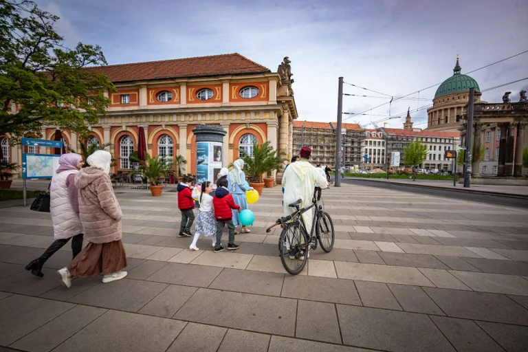 Vorschaubild: Potsdam: Migrationspolitik kostet Stadt 100 Millionen Euro