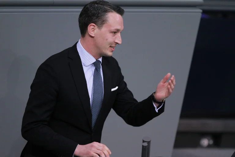 Vorschaubild: AfD-Politiker Helferich über neue SPK-Präsidentin: „Müssen Gedächtnis Preußens verteidigen“