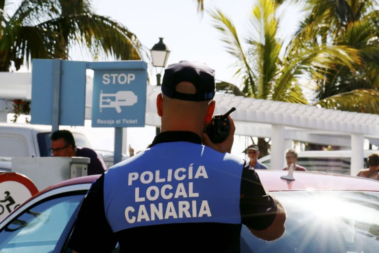 Vorschaubild: Las Palmas: Illegaler Migrant steckte 17-Jährige in Brand