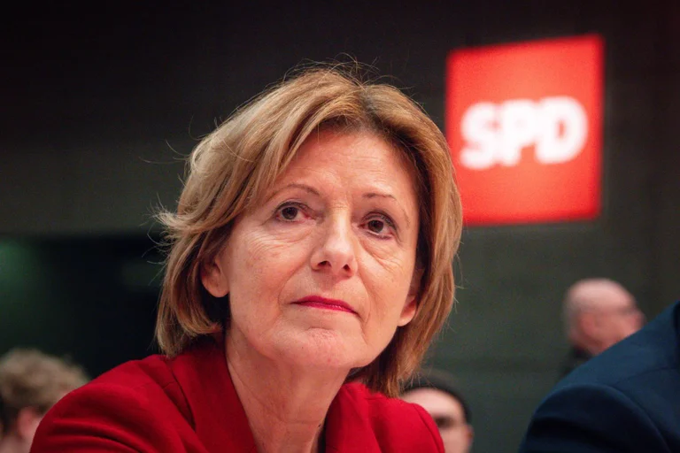 Vorschaubild: Abweisung von AfD-Klage: BVerfG hebelt Neutralitätsgebot von Ministerpräsidenten aus