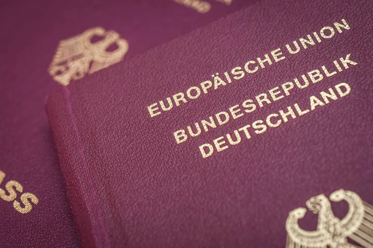 Vorschaubild: Bayern erkannte seit 2015 rund 400 Staatsbürgerschaften ab