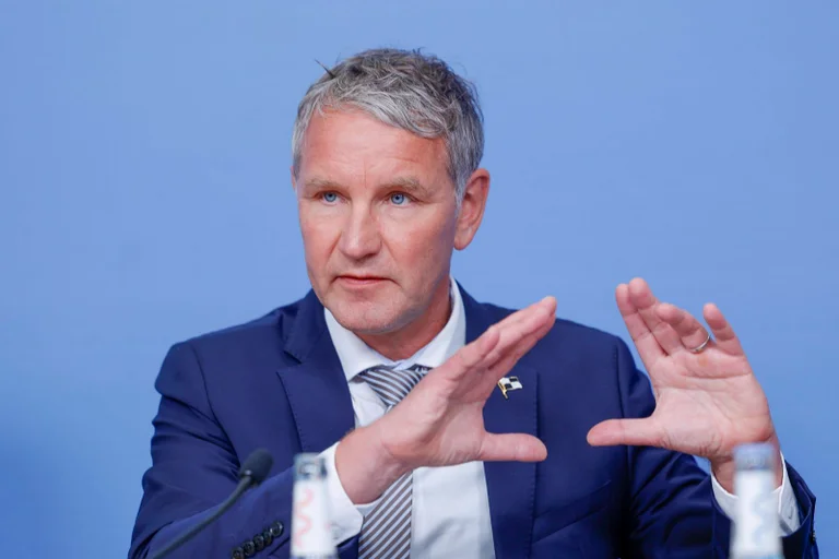 Vorschaubild: Höcke: „Wir stehen kurz vor der absoluten Mehrheit“