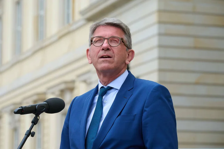 Vorschaubild: 2,3 Mrd. Euro: „Konservativer“ CDU-Staatsminister erhöht Gelder für Kulturbranche