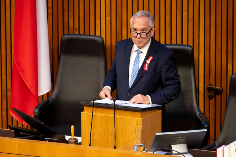 Vorschaubild: SPÖ-nahes Portal schießt sich auf Burschenschafter in der FPÖ ein