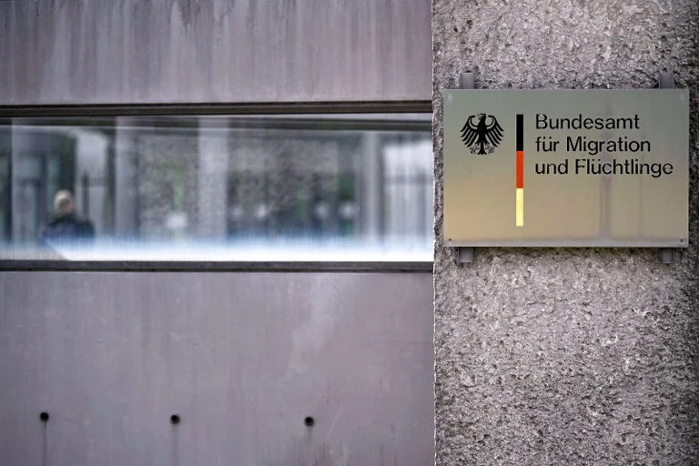 Vorschaubild: Nach EuGH-Urteil: Tausende afghanische Frauen stellen Folgeanträge in Deutschland