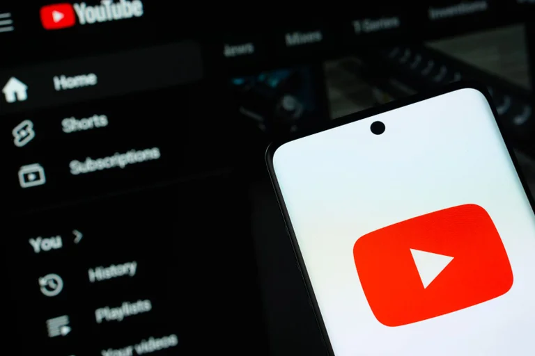Vorschaubild: Google räumt Zensur ein: Gesperrte YouTuber sollen zurückkehren können