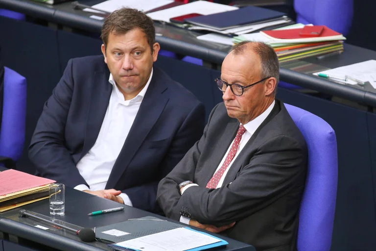 Vorschaubild: Bereits 28.000 Unterschriften: Petition fordert Ende der Steuermillionen für linke NGOs