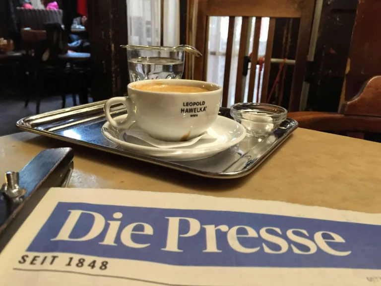 Vorschaubild: Weniger Inserate, mehr Stellenabbau: Österreichs Mainstreammedien im freien Fall