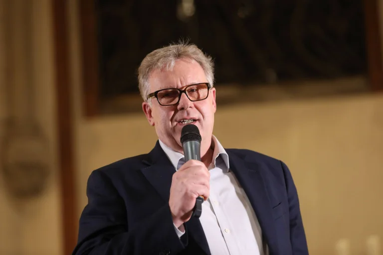 Vorschaubild: Bundesgerichtshof ebnet Bauunternehmer Weg im Kampf gegen linke Rufmordkampagne