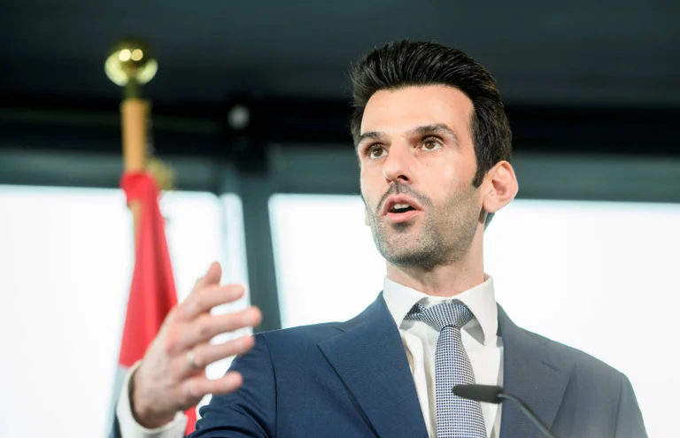 Vorschaubild: Niederösterreich: FPÖ greift durch – Integrationsverweigerer verlieren Anspruch auf Sozialhilfe