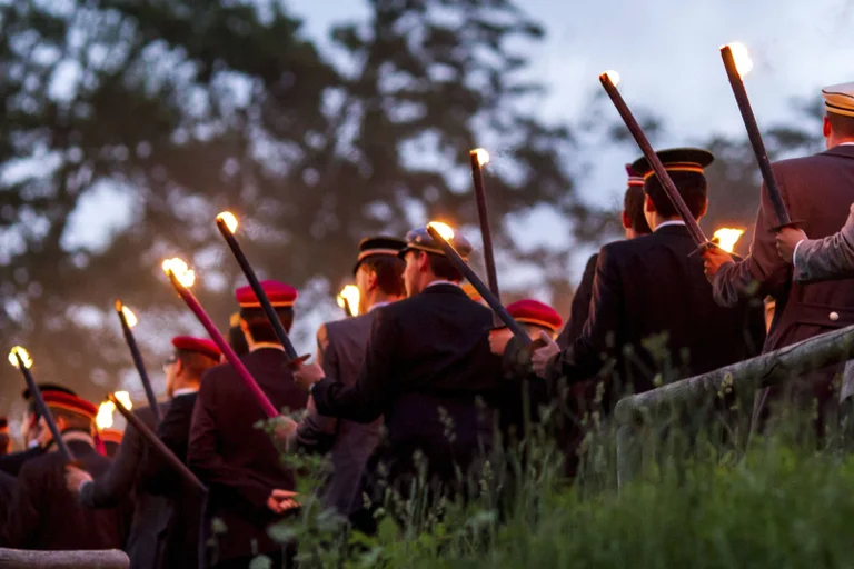 Vorschaubild: Zwischen Mensur und Nation: Das Politische und die Burschenschaft