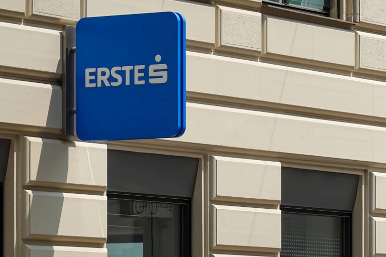 Vorschaubild: Behördenvertreterin bestätigt: Debanking als effektive Waffe gegen unerwünschte Medien