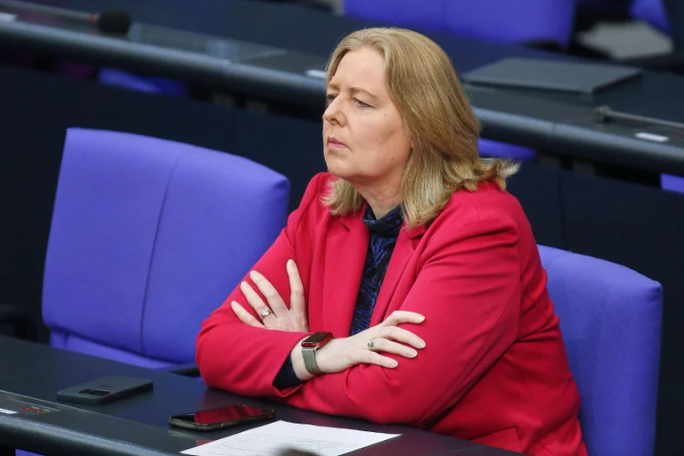 Vorschaubild: Deutschland investiert Millionen in Anwerbung ausländischer Arbeitskräfte – ohne Kontrolle