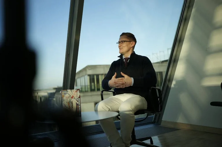 Vorschaubild: „Krasses, luzides Buch“: Wie Benedikt Kaiser den Mainstream nervös macht 