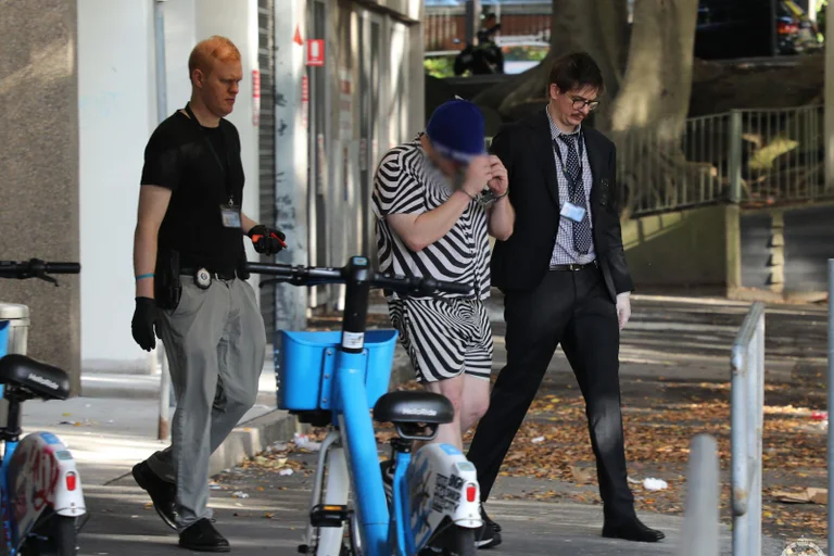 Vorschaubild: „Satanischer Kindesmissbrauch“: Woker Journalist laut Australiens Polizei Kopf des Netzwerks