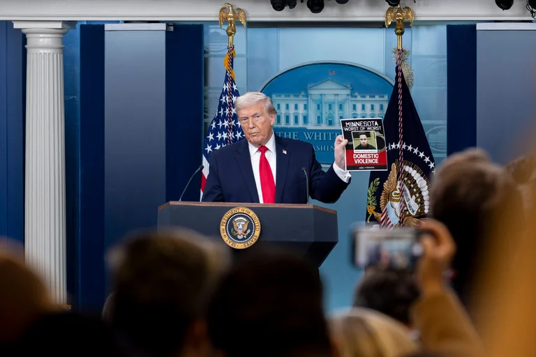 Vorschaubild: Weil sie arbeiten? Trump verschont illegale Migranten – Kriminelle sollen zuerst gehen