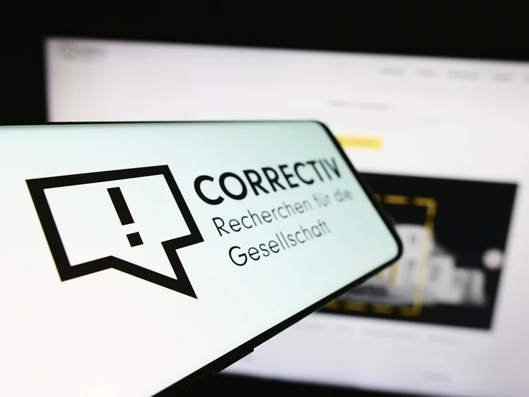 Vorschaubild: Auf Steuerzahlerkosten: Afrikanische Journalisten zu „Desinformation“-Schulungen bei Correctiv