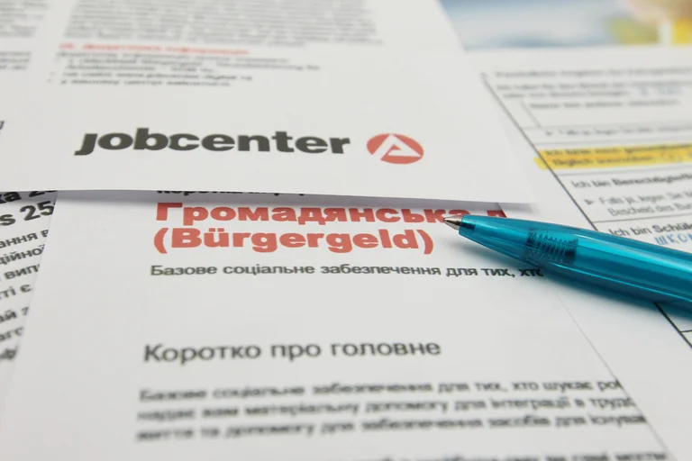 Vorschaubild: Arbeitsmarkt, Bürgergeld, Kriminalität: Die harten Fakten zu Ukrainern in Hamburg