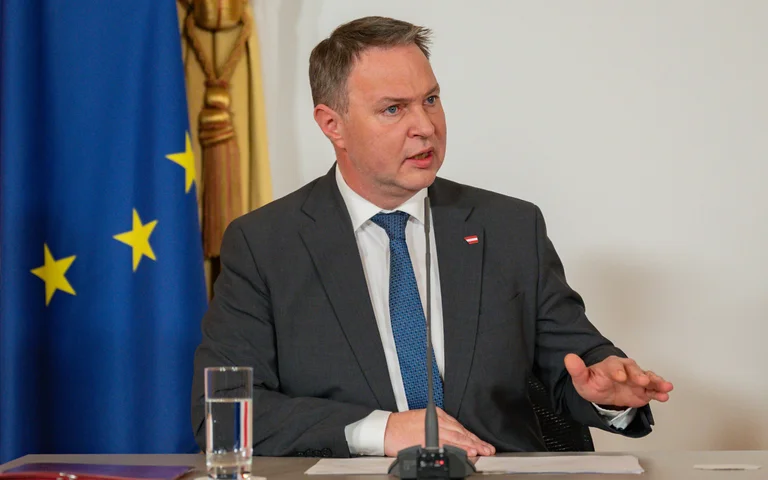 Vorschaubild: Medien unter Aufsicht: Bablers Gremium legt künftig fest, wer förderwürdig ist