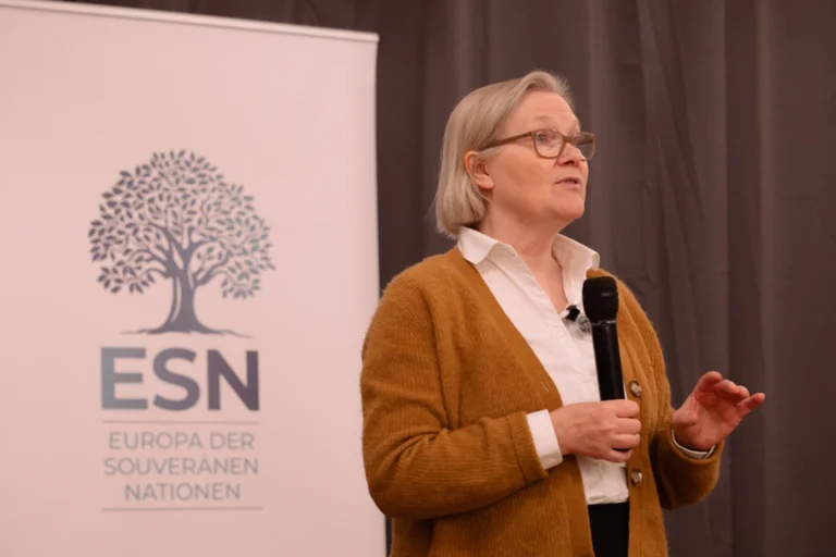 Vorschaubild: „Nur biologische Frauen können Kinder bekommen“ – „Hassrede“-Vorwurf gegen AfD-EU-Abgeordnete