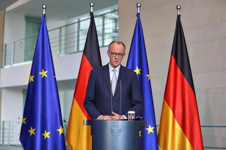 Vorschaubild: Milliardenhilfe ohne Zweck? Bundesregierung bleibt Details zu Auslandsprojekten schuldig