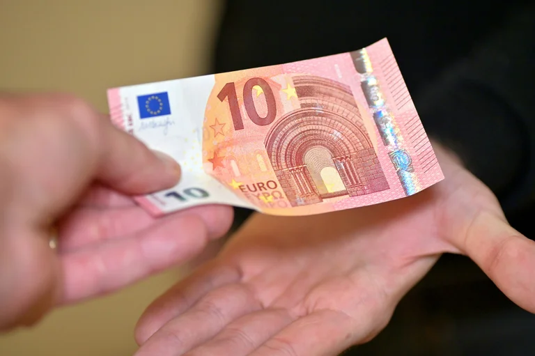 Vorschaubild: Null Toleranz in OÖ: Rund elf Kürzungen pro Woche bei Sozialhilfe