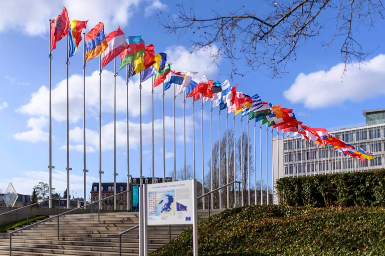 Vorschaubild: Patriotische Regionenfraktion im Europarat: FPÖ setzt Zeichen für Europa der Vaterländer