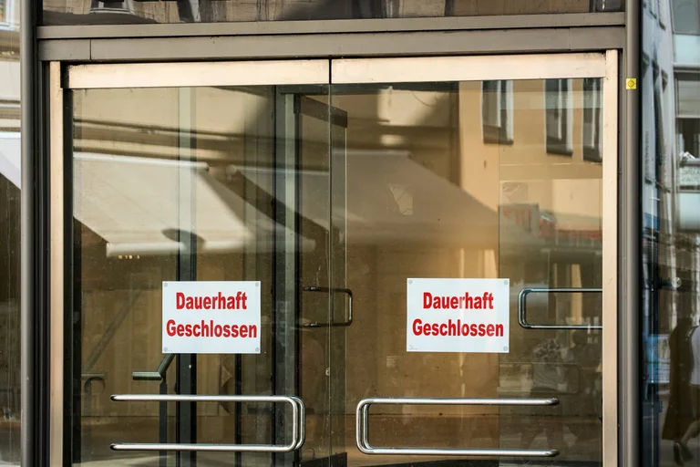 Vorschaubild: Neue Prognose: Bis 2029 könnten bis zu 570.000 Unternehmen verschwinden