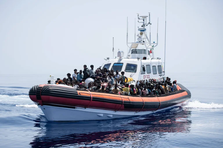 Vorschaubild: Brüsseler Bürokratie: Frontex darf Daten über Schlepper nicht weitergeben