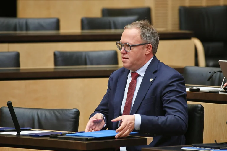 Vorschaubild: CDU-Ministerpräsident verspricht Traditionsfirma Hilfe – jetzt ist das Unternehmen insolvent