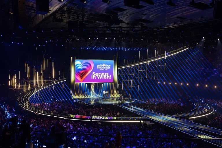 Vorschaubild: ESC in Wien: Millionen-Show mit leeren Betten, Wetter-Chaos und Sicherheitsalarm
