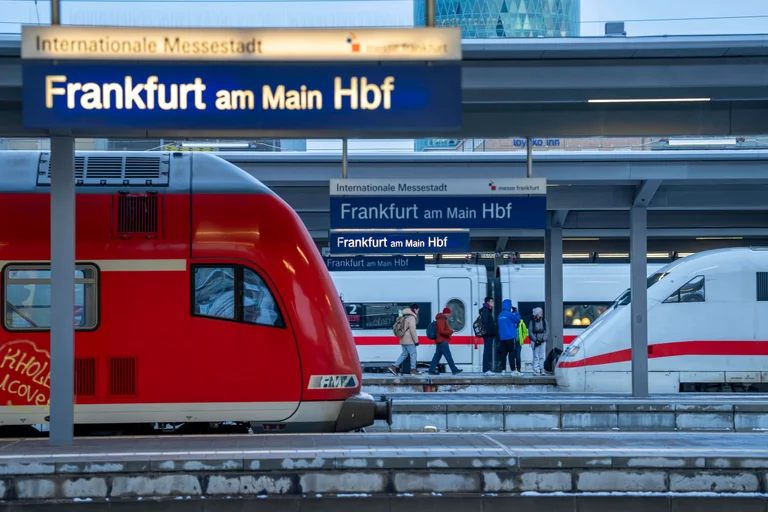 Vorschaubild: Unterwegs mit dem  Deutschlandticket