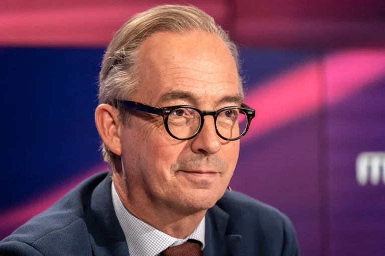 Vorschaubild: AfD-nahe Stiftung lädt scharfen AfD-Kritiker Jan Fleischhauer ein