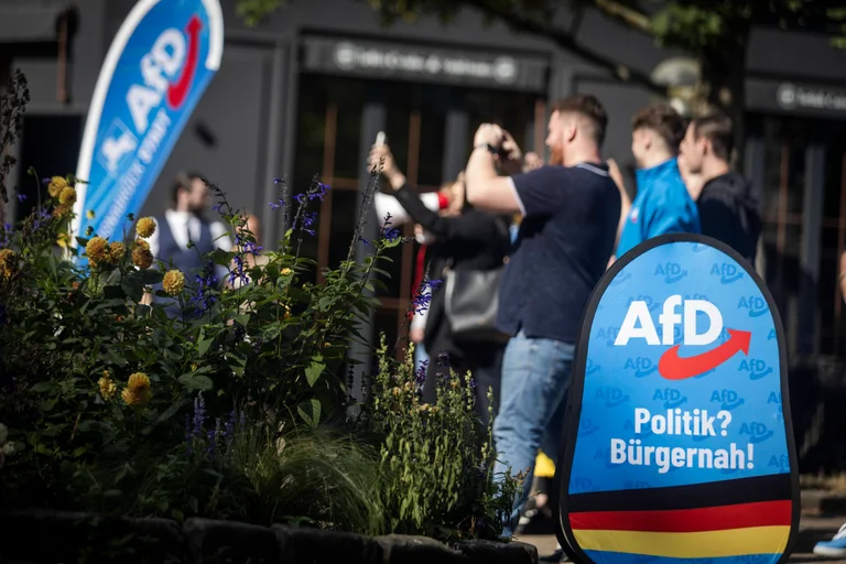 Lokale Verankerung und Bürgernähe bilden nach Benedikt Kaiser das Fundament einer langfristigen politischen Erneuerung.