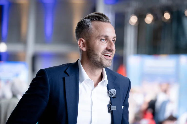 Vorschaubild: Agenturchef fordert Werbebranche zum Boykott der AfD auf