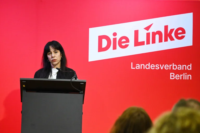 Vorschaubild: Blick nach links (2): Elif Eralp und das Netzwerk der Roten Hilfe