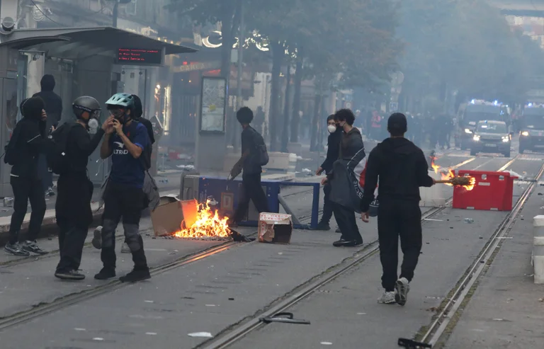 Vorschaubild: Krawalle in Nizza: Jeder dritte Festgenommene Ausländer