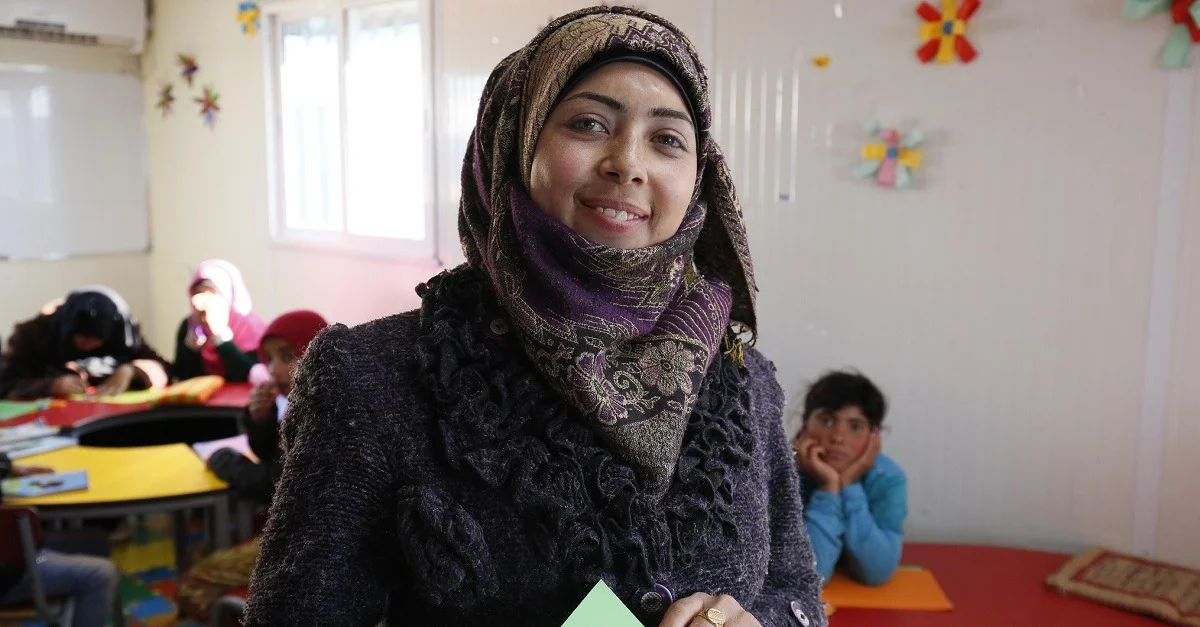 Symbolbild (&#8222;Zahra, a teacher from Syria&#8220;): DFID &#8211; UK Department for International Development via Flickr [CC BY 2.0]
