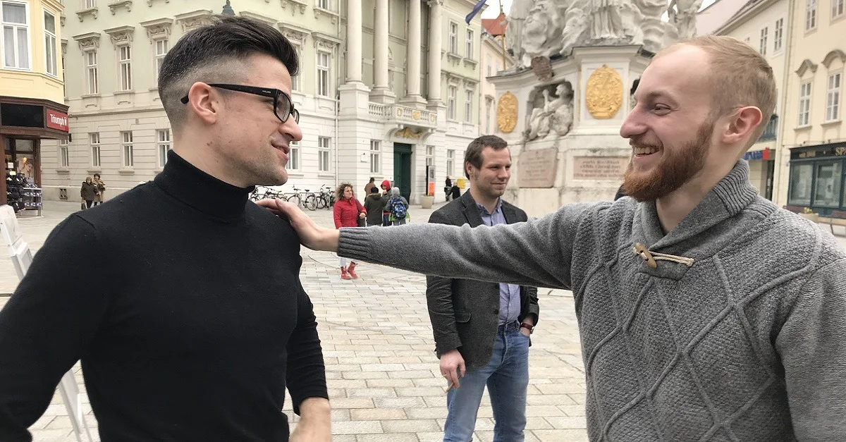 Martin Sellner und Julian U. – beide wurden heute freigesprochen. Bild: Die Tagesstimme