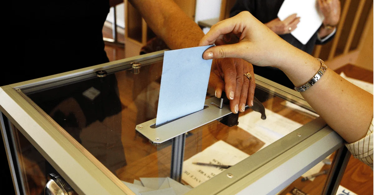 Symbolbild: By Rama [CeCILL or CC BY-SA 2.0 fr], from Wikimedia Commons [Bild zugeschnitten]
